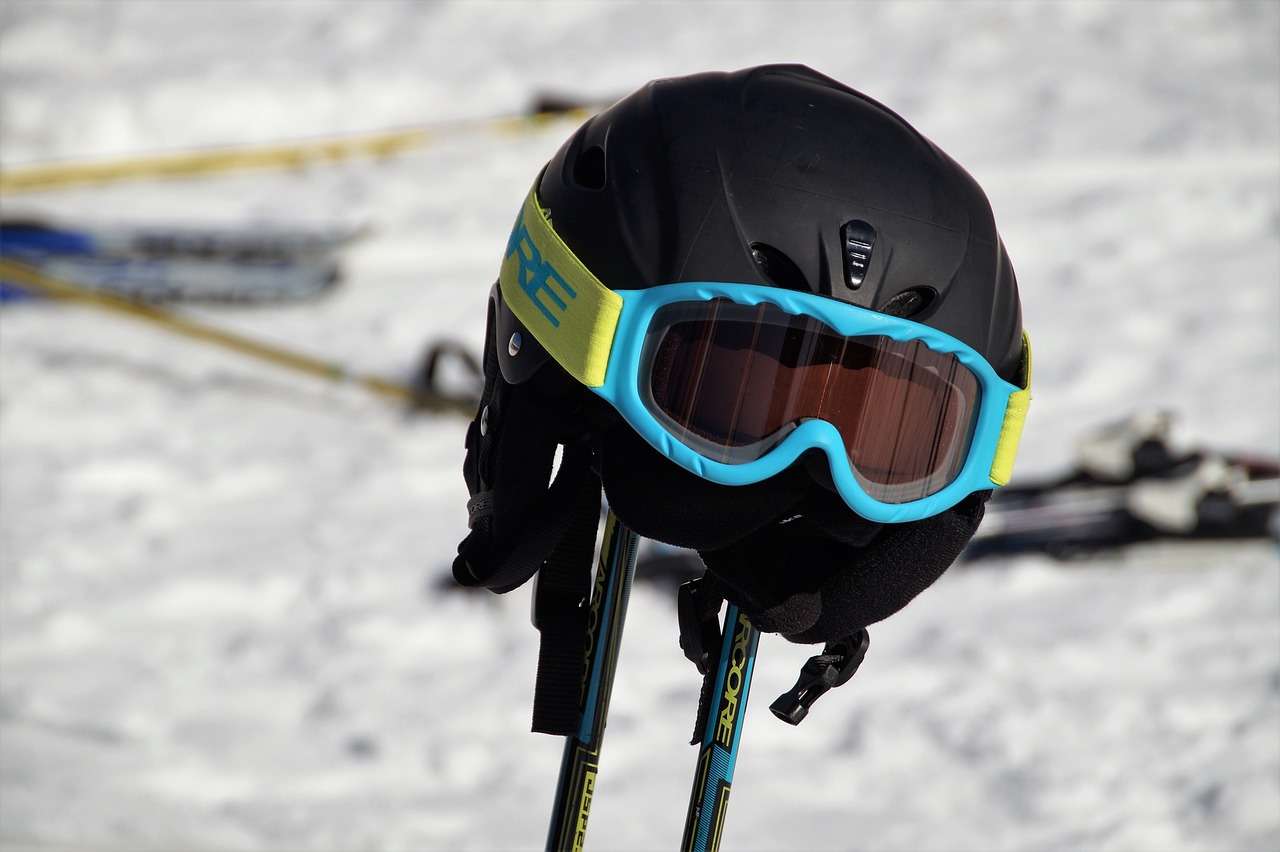 Jak dobrać odpowiedni kask narciarski Uvex dla siebie i swoich potrzeb?