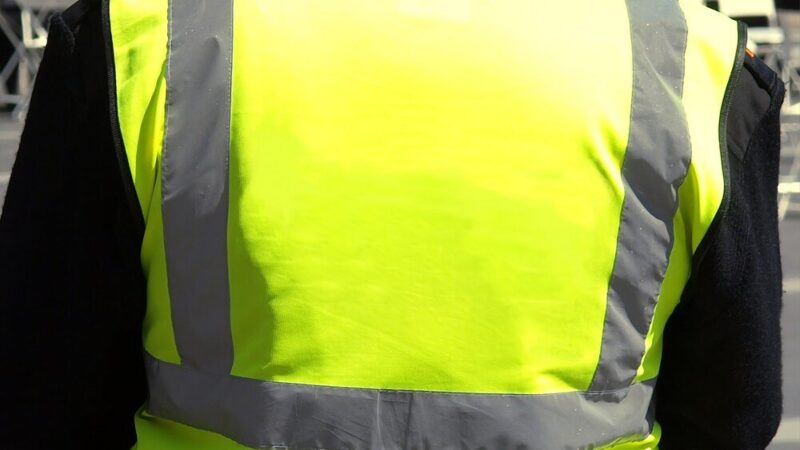 Kamizelka odblaskowa na rower: czy jest obowiązkowa?