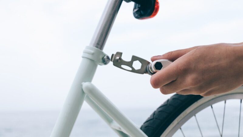 Dobór i prostowanie haka przerzutki Shimano – praktyczny przewodnik