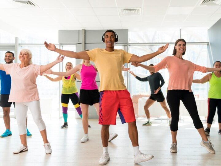 Co to jest zumba – podstawy, kroki, efekty treningu