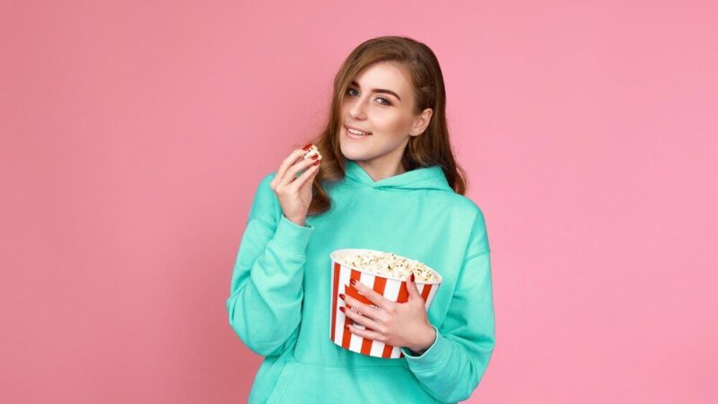 Czy popcorn jest tuczący – fakty, mity i kalorie