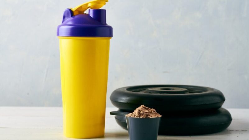 Dobry shaker do odżywek – jaki wybrać i na co zwrócić uwagę?